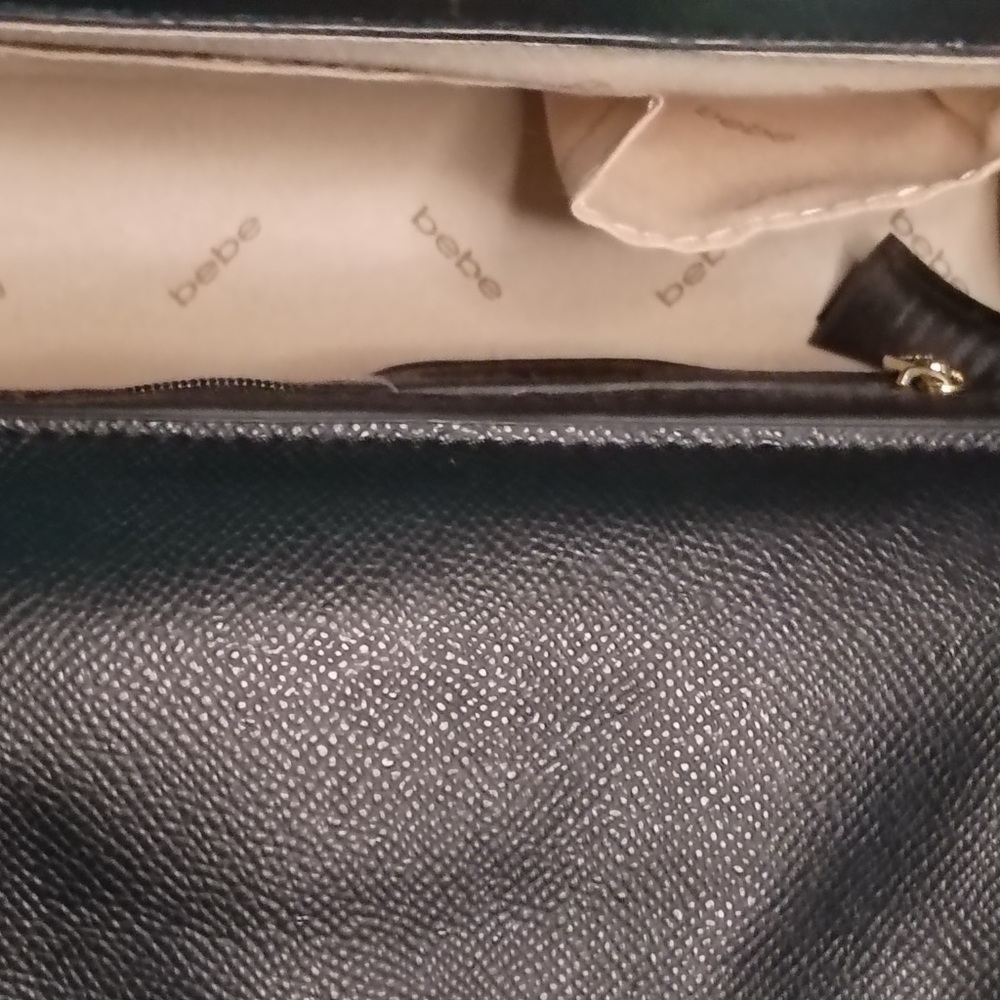Bebe Signature Patterned Crossbody Bag - Picture 6 of 7